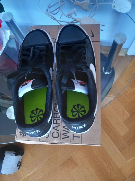 НОВИ кецове, маратонки Найк, 38 номер, леко умалени, Бургас