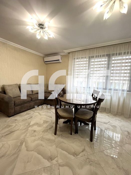 Дава се под наем Двустаен апартамент в София, Красно село - 70 кв.м за 698.19 € - Снимка #2