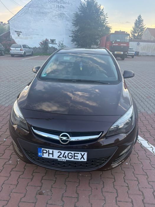 Vand opel astra j