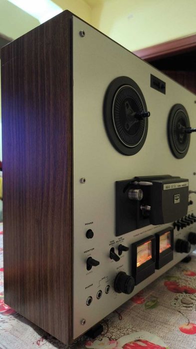 Magnetofon Akai GX-230D Autorevers
