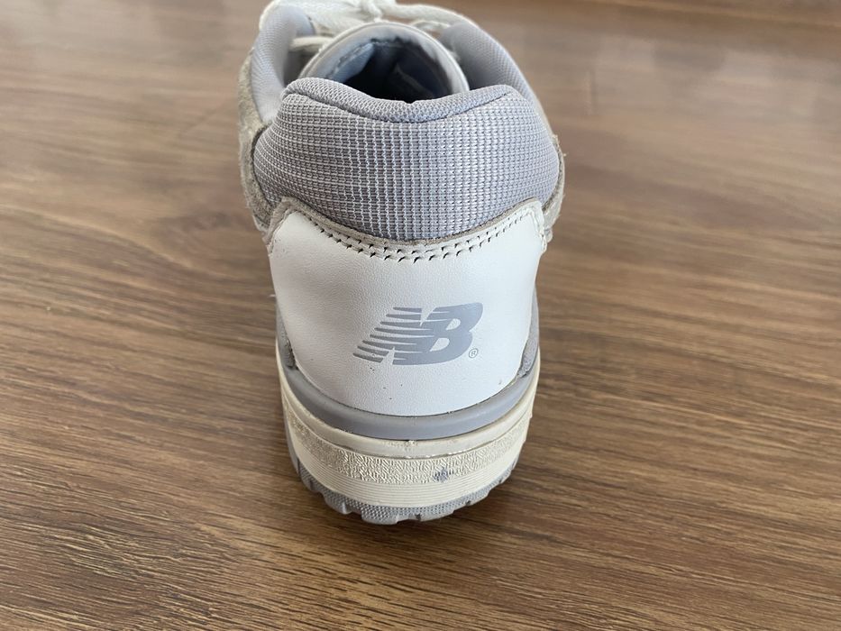 New Balance 550.