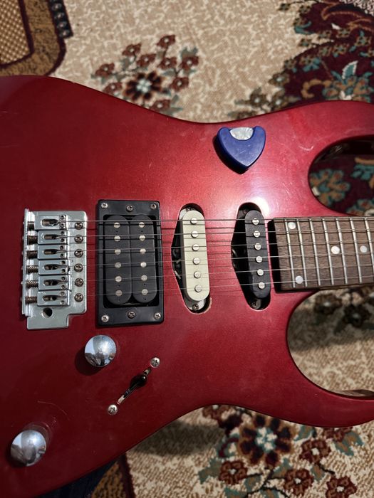 Электро гитара с Альнико датчик