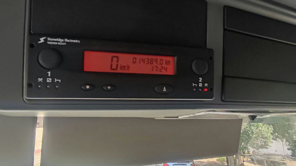 Man yuk mashinasi sotiladi