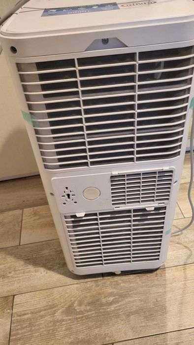 Aer conditionat mobil ARGO ISIDE, 10 000 BTU, folosit DOAR 2 veri