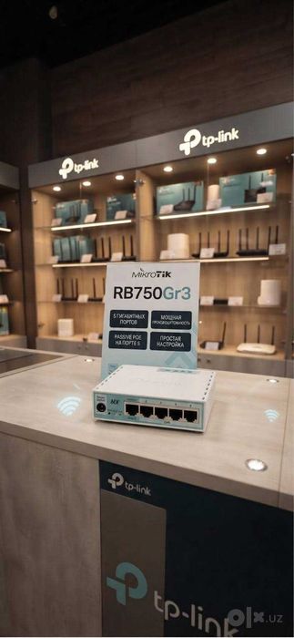 MIKROTIK router, 5 portli, hex RB750GR3 router