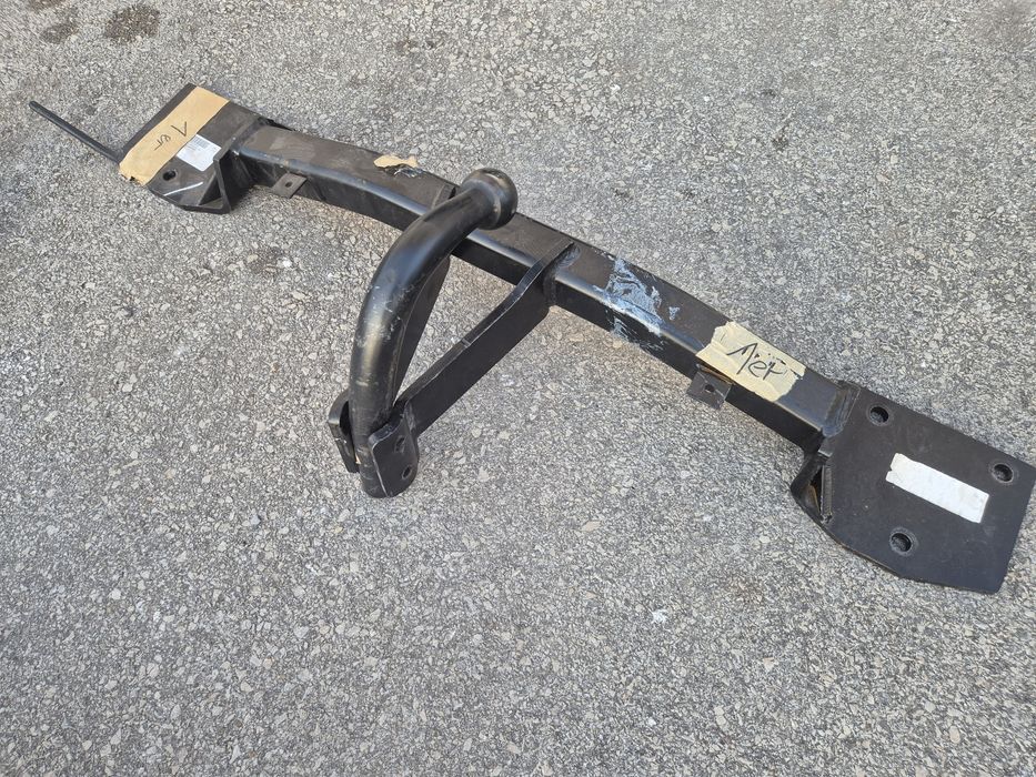 Теглич БМВ 1 3 серия Bmw 1 3 универсален