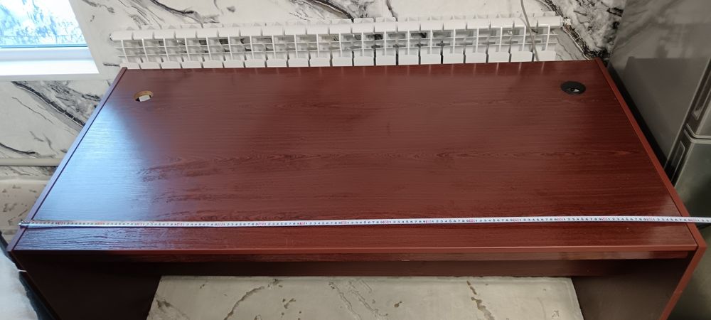 Продам угловой офисный стол