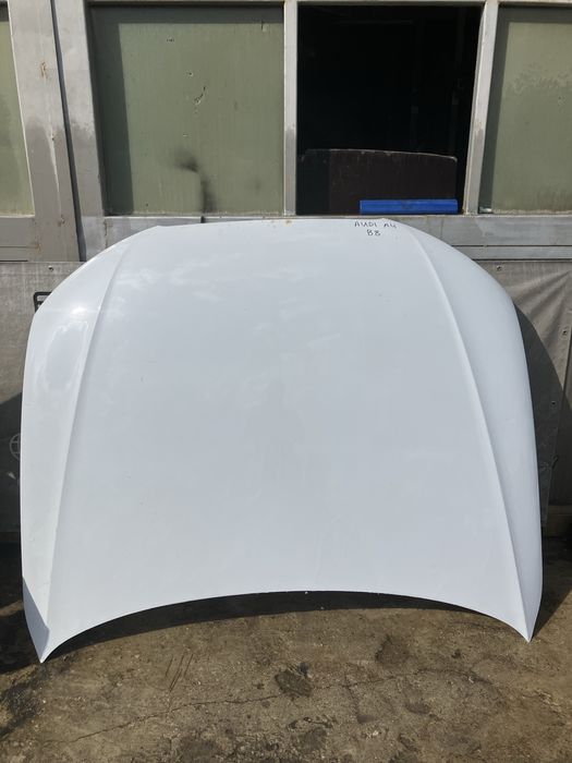 Преден капак за Audi a4 b8