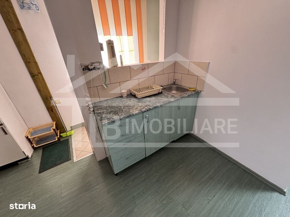 Garsoniera, 44mp, Zona UMFST