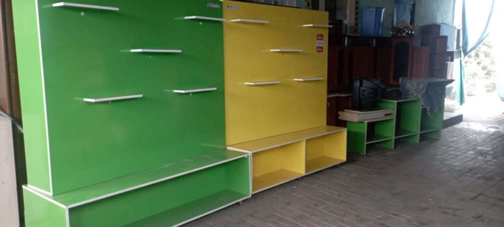 Мебель для магазина и дома