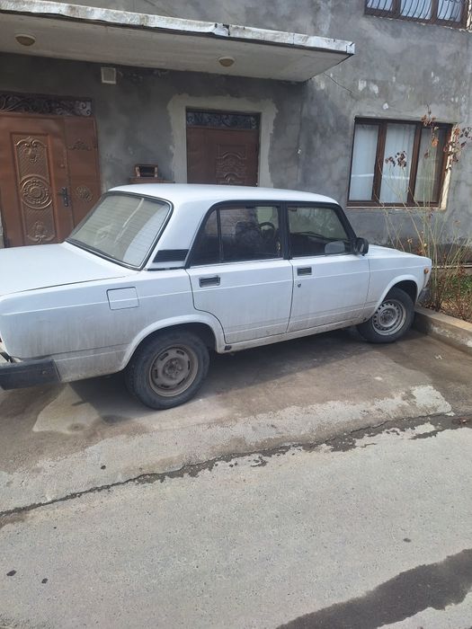 2107 sotiladi sirochni 1996