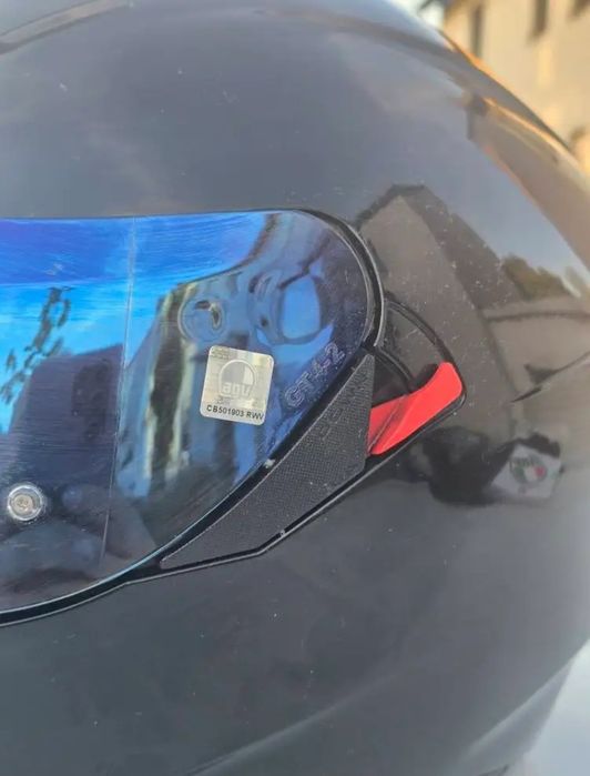 Чисто нова каска AGV k3 SV