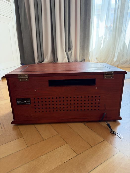 Aparat audio multifunctional cu mai multe intrari - Vinyl pick-up, CD, Radio, Caseta, SD și USB