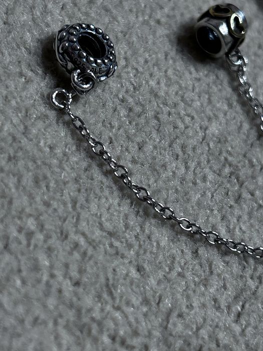 Pandora осигурителни верижки