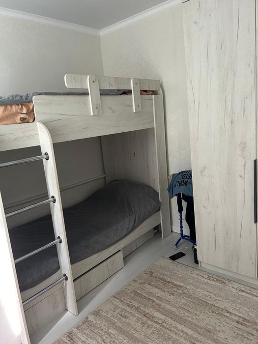 Продам 4 ком квартиру