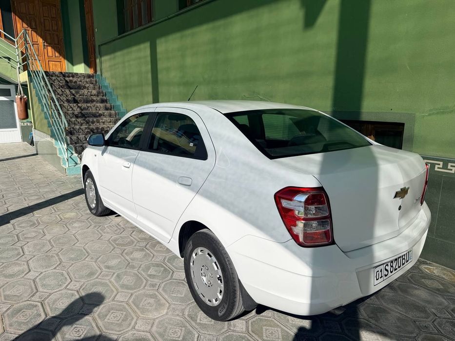 Chevrolet Cobalt 2017 — 5