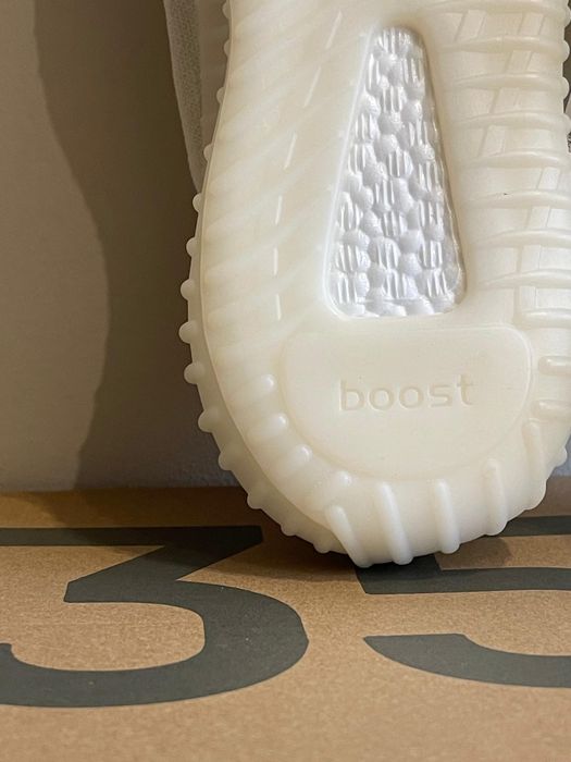 Yeezy 350 Bone 40/44