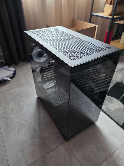 Vand CORSAIR 3500X ARGB Mid-Tower ATX PC Case
