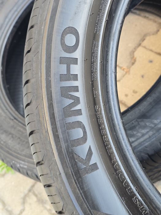 275 50 20 kumho     .