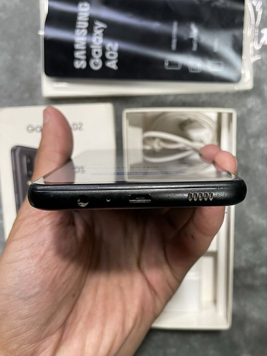 Samsung a02 32 tali xolati ideal