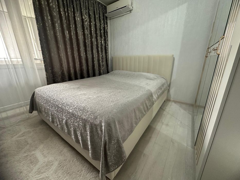 Продается кровать с матрасом