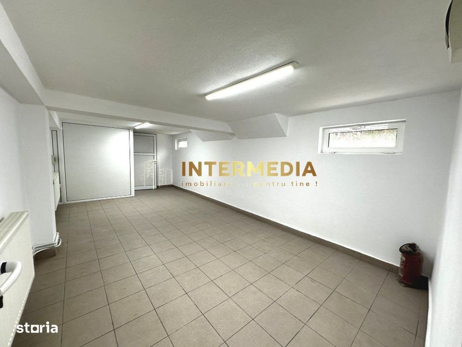Spatiu Comercial de inchiriat 28 mp utili Finisat Zona Hotel CETATE