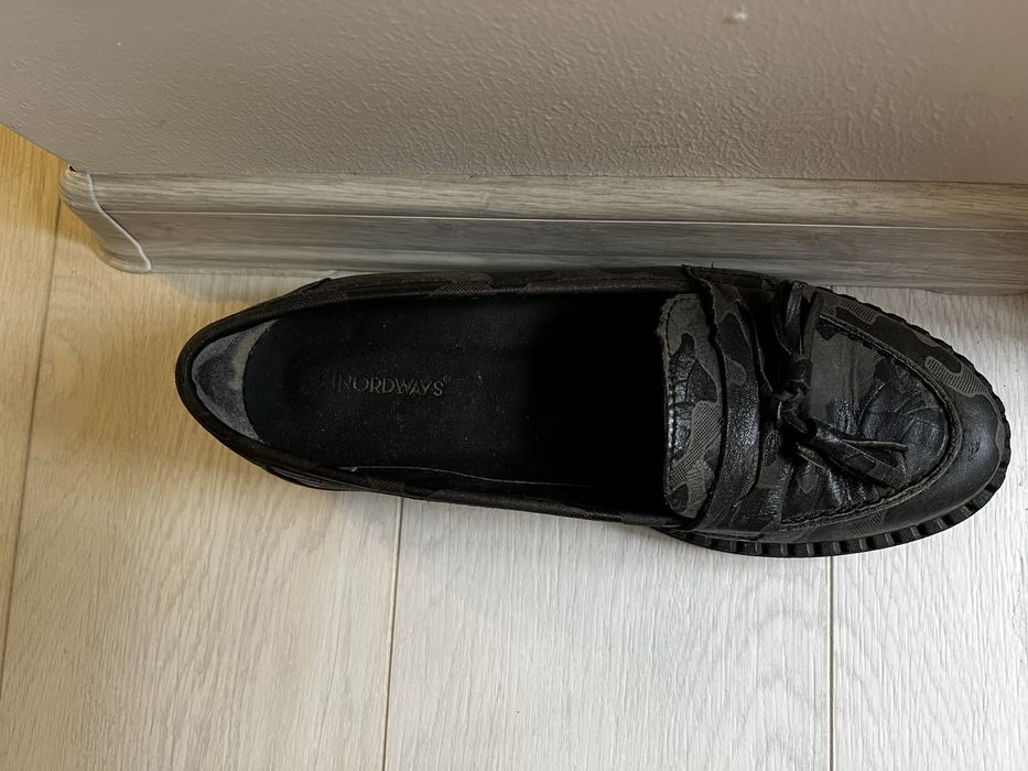 Черни лоуфъри 38 номер