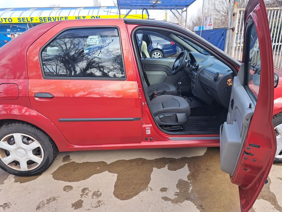Vand dacia logan 1.4 full si gaz