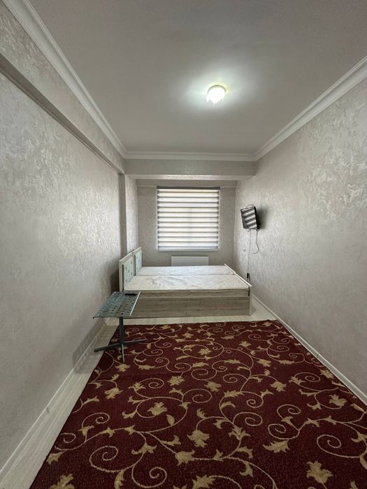 Eco shaxarda 2 xonalik uy sotiladi