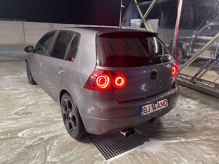 Golf 5 Hatchback cu panoramic