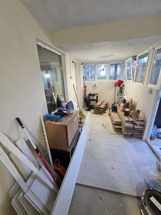 Нова постройка с парцел - кв.Акации