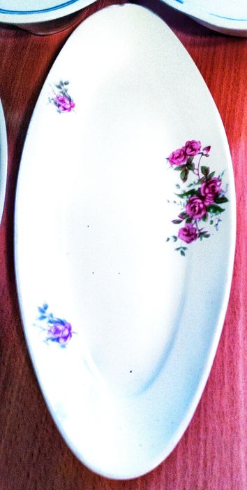 Продам Блюдо в хорошем состоянии