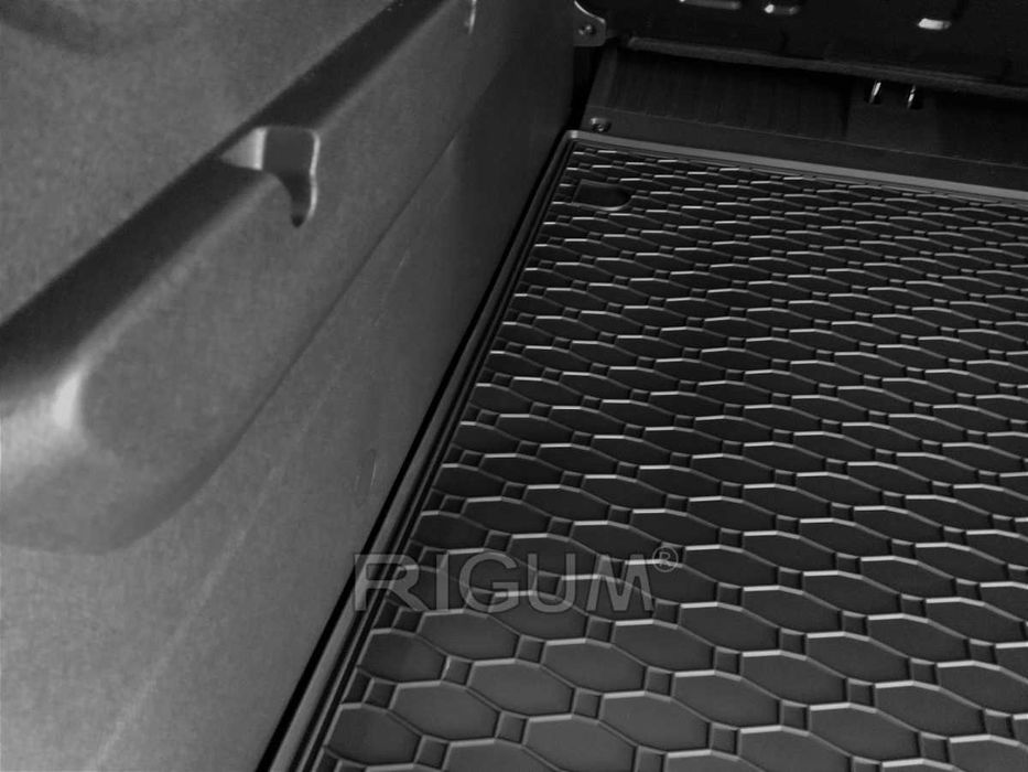 Гумени стелки, багажник CITROEN Berlingo PEUGEOT Partner след 2019г