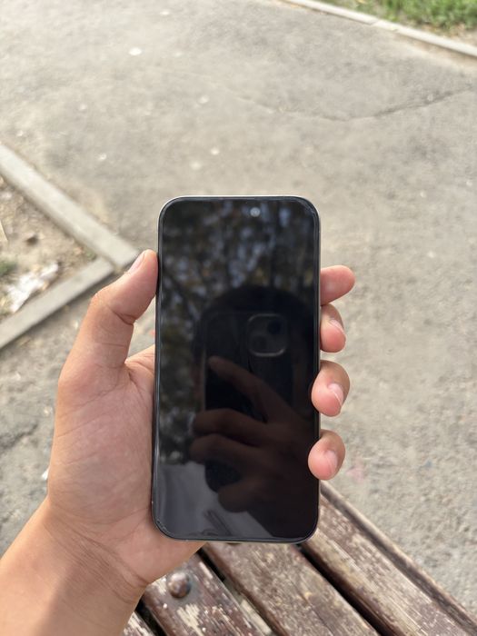 продам iphone 15 pro