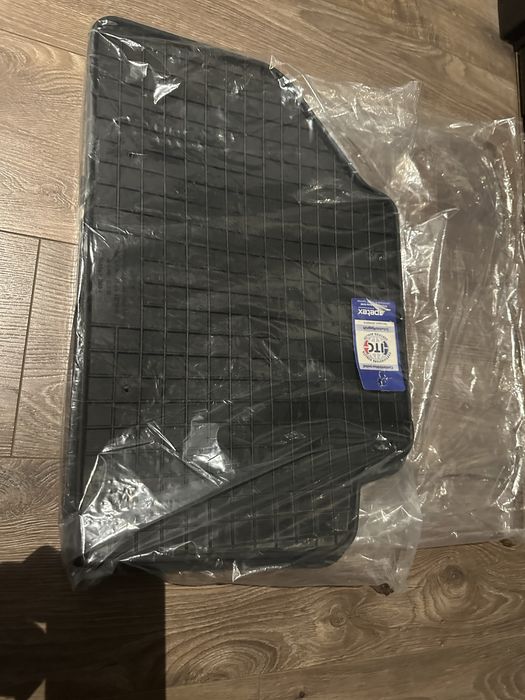 Задни стелки Petex за BMW X3 F25 и X4 F26