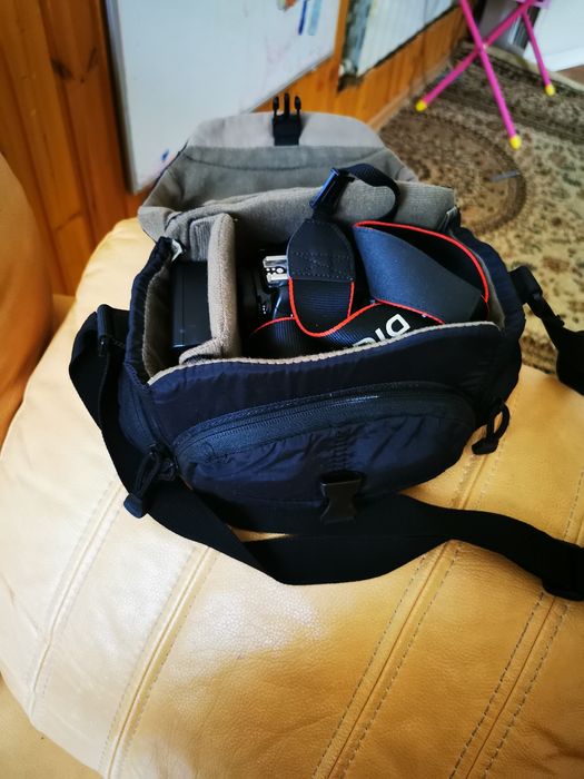 Фотоаппарат Canon eos 1100D