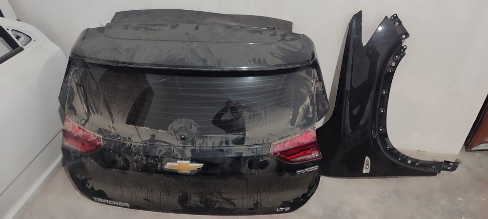 Equinox radnoy bagaj eshik va boshqa detallar