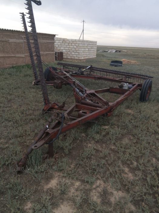 Продам МТЗ-80, касилка