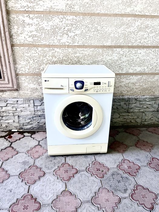Продам стиральную машинку