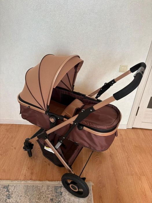 Коляска в отличном состоянии