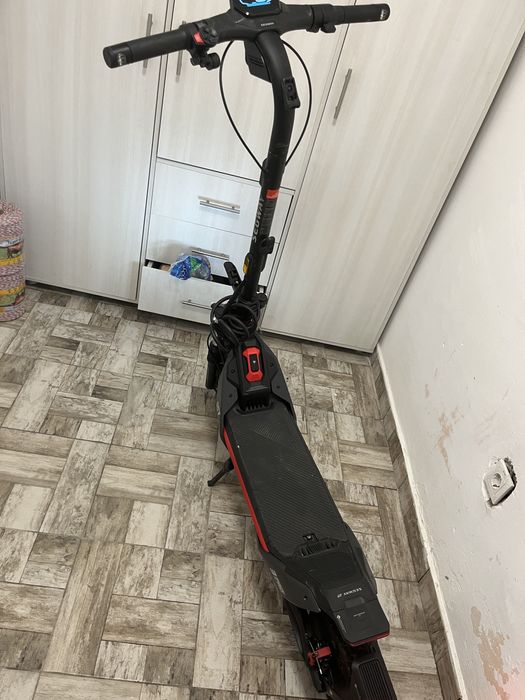 Vand trotineta electrica segway zt3Pro