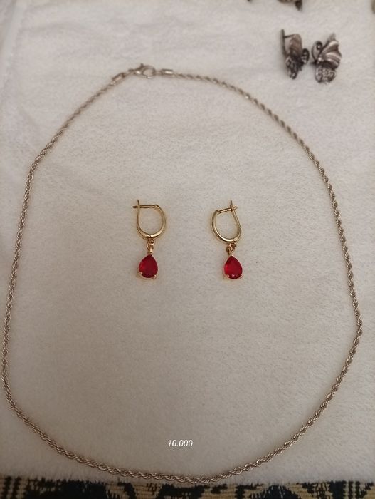 Продам советские серьги
