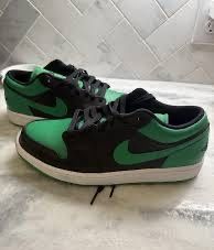 Продаю Nike jordan 1 low 40,5р