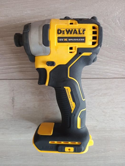 Scule profesionale DeWalt 18V
