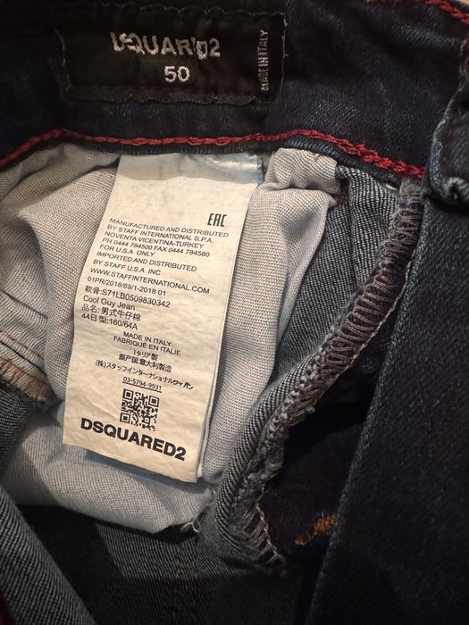 Blugi scurti Dsquared2 marimea 50