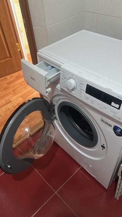 Продам стиральная машина автомат