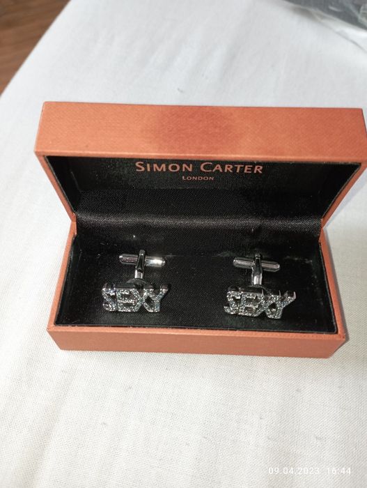 Butoni  de cămașă( 20 lei perechea)