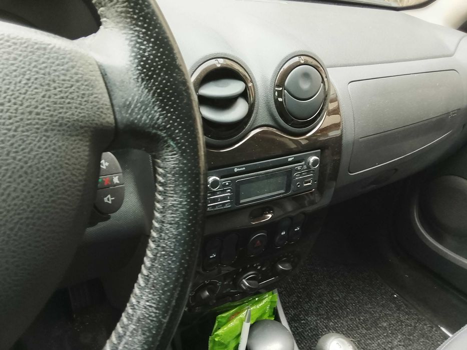 DACIA DUSTER  benzina 2x4  110.000 km