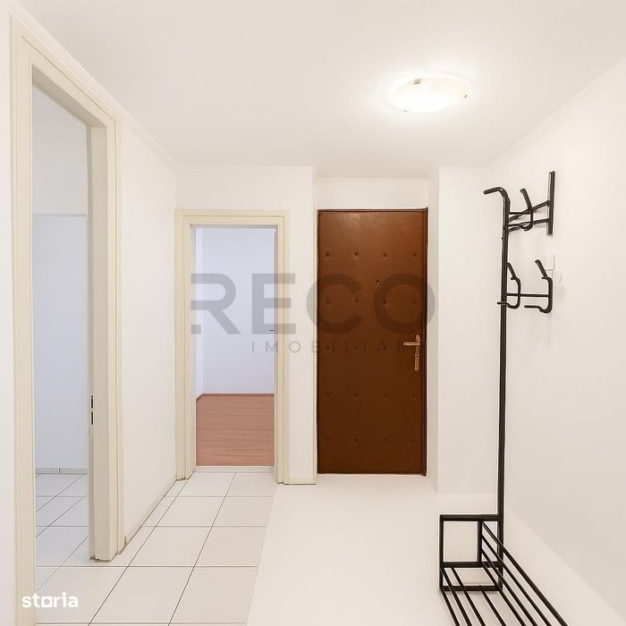 RECO Apartament 3 camere, etajul 2, Oradea