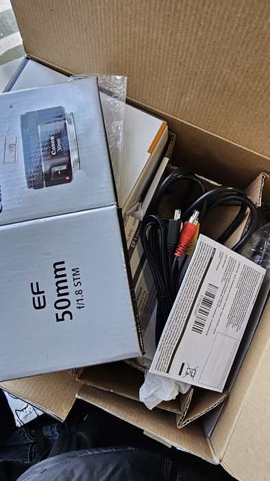 Продам комплект Canon 6D Mark I